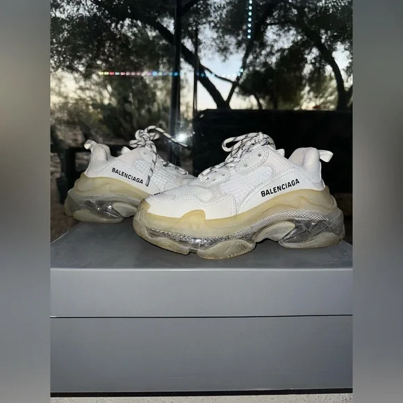 White clear hot sale sole triple s